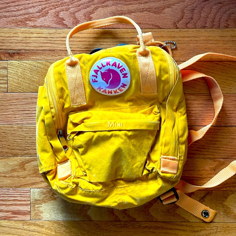 Fjallraven Kånken Yellow Mini Backpack